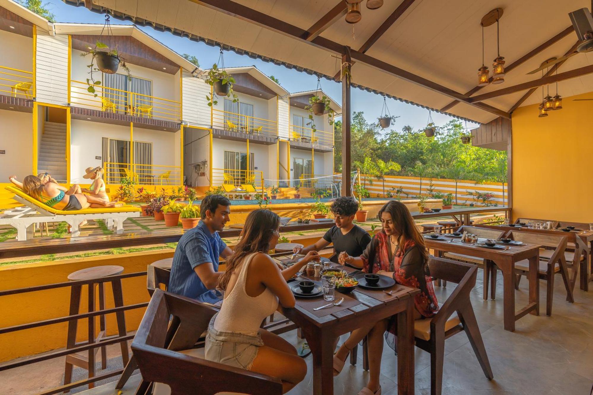 The Social Stays Goa, Morjim Formerly Artbuzz Exterior foto